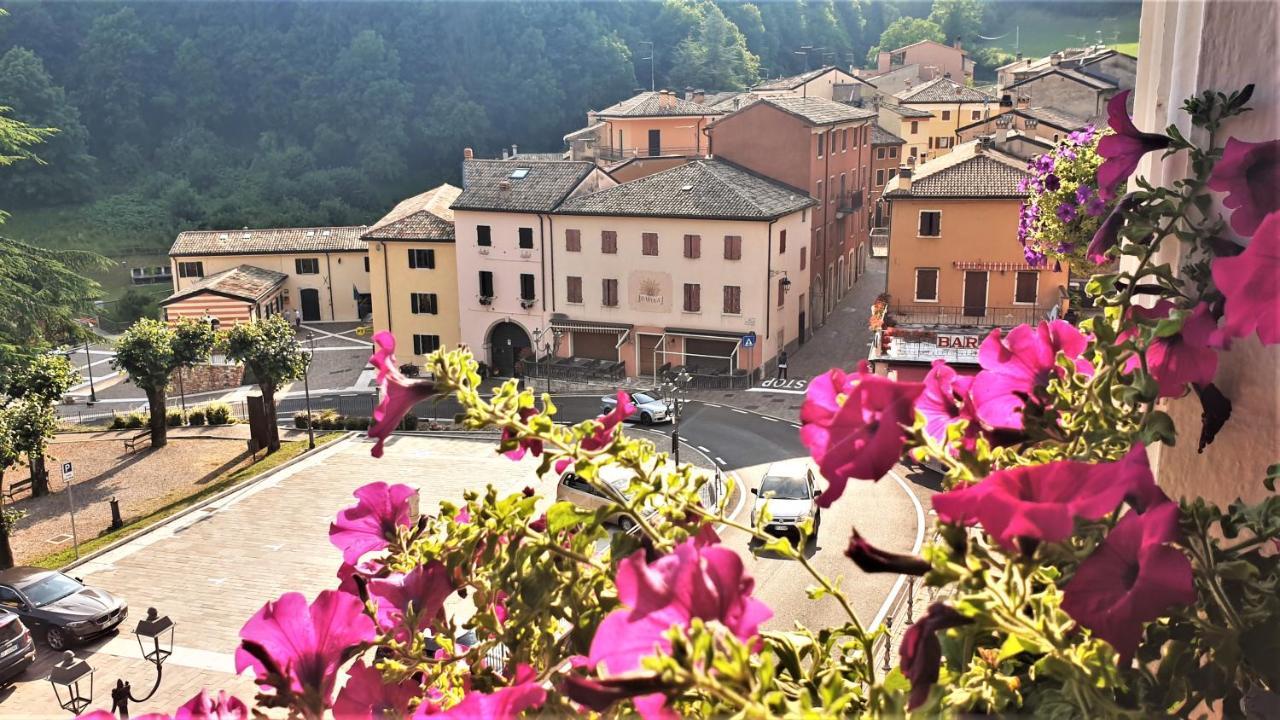 Hotel Baldo Ferrara di Monte Baldo Eksteriør bilde
