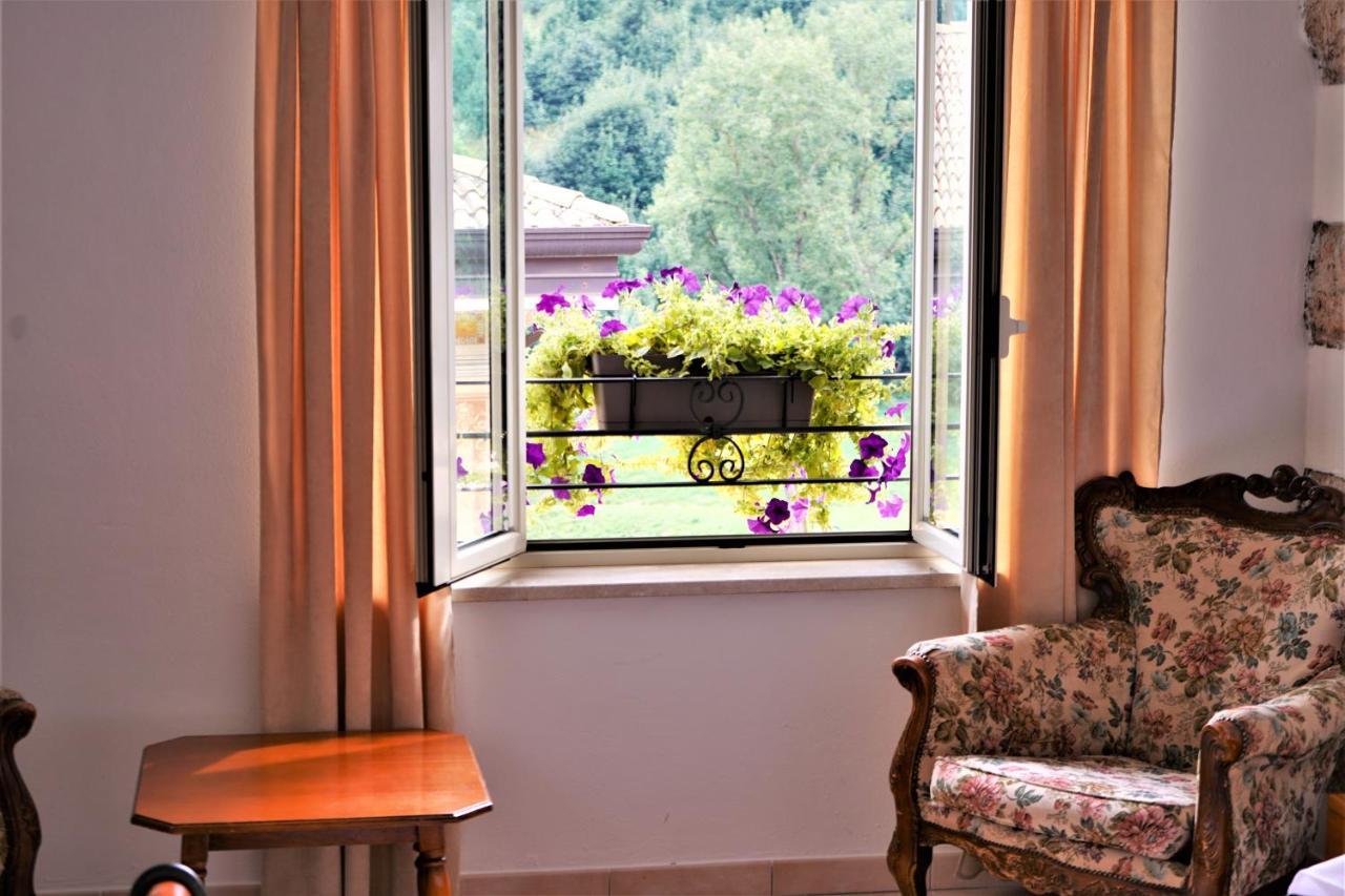 Hotel Baldo Ferrara di Monte Baldo Eksteriør bilde